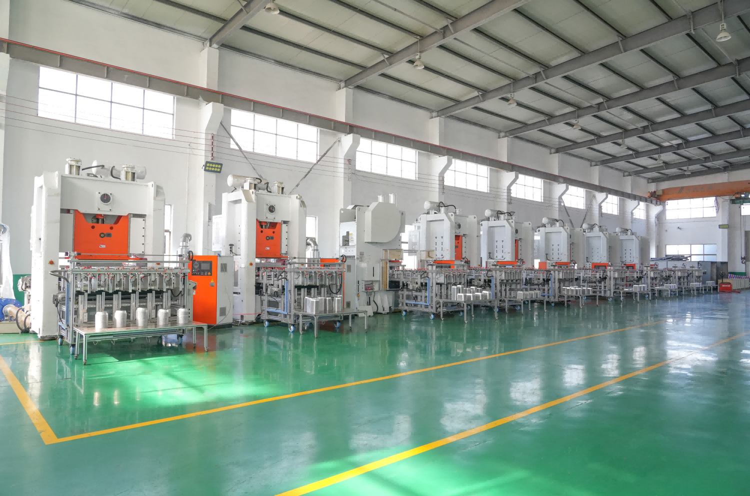 Derniers blogs de l'entreprise sur Analyse approfondie axée sur les données de la ligne de production de contenants en aluminium