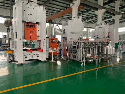 acheter Machine de fabrication de pots de contenant en feuille d'aluminium jetable 35-68 coups par minute online manufacture