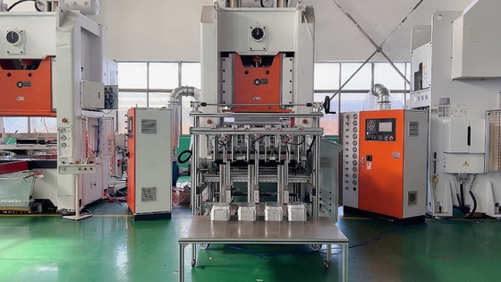 acheter 4 chaîne de production de conteneur de papier aluminium des cavités 0.8Mpa machine de conteneur en aluminium online manufacture