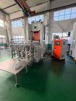 acheter Machine de fabrication de conteneurs en feuille d'aluminium plateau ovale non toxique plateau alimentaire jetable online manufacture