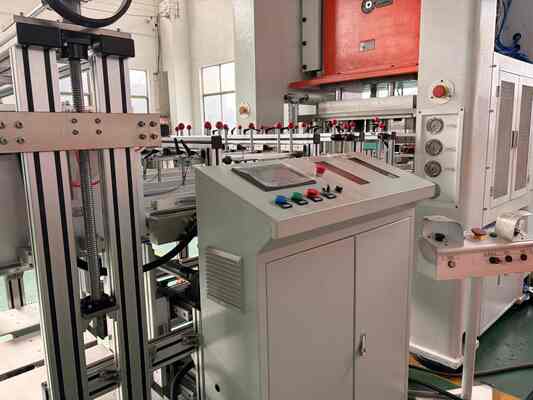 acheter LK-T80 Machine de conteneur en papier d'aluminium Machine compatible avec le moule sur mesure fabrication en ligne