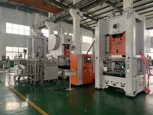 acheter LK-T80 Container alimentaire en papier d'aluminium perforation automatique machine de fabrication de moteur Siemens online manufacture