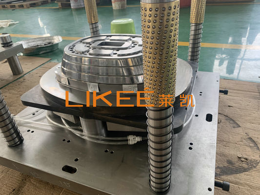 acheter 4 cavités CR12 en acier déjouent la nourriture Pan Mould Punching Type online manufacture