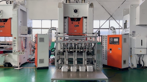 LK-T80 26KW Presse à emboutir pour la fabrication de plateaux en aluminium Schneider Electric