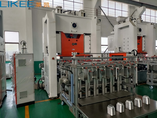 1-5 Capacité des cavités électrique machine de fabrication de conteneurs en feuille d'aluminium 380V 50HZ 3 phases