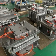 Containers en feuille d'aluminium à paroi lisse