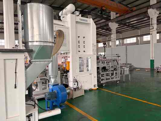 LK-T80 Machine de fabrication de feuille d'aluminium avec fonctionnement continu 24 heures sur 24 et 7 jours sur 7, capacité de presse de 80 tonnes et contrôle PLC Mitsubishi