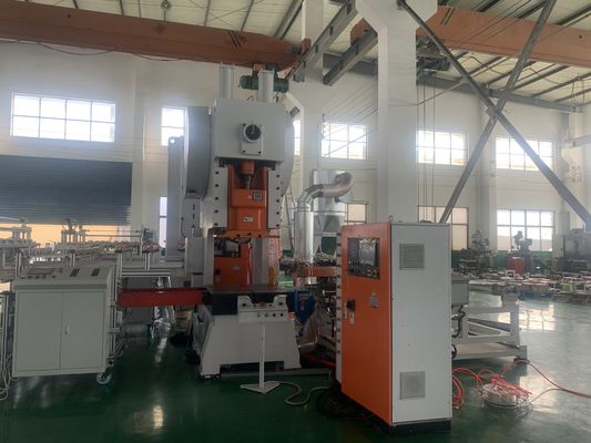LK-T80 contenant alimentaire en feuille d'aluminium perforation machine de fabrication automatique à usage unique