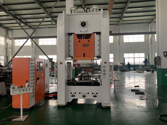 LK-T80 Container alimentaire Ligne de fabrication électrique automatique de perforation de feuille d'aluminium